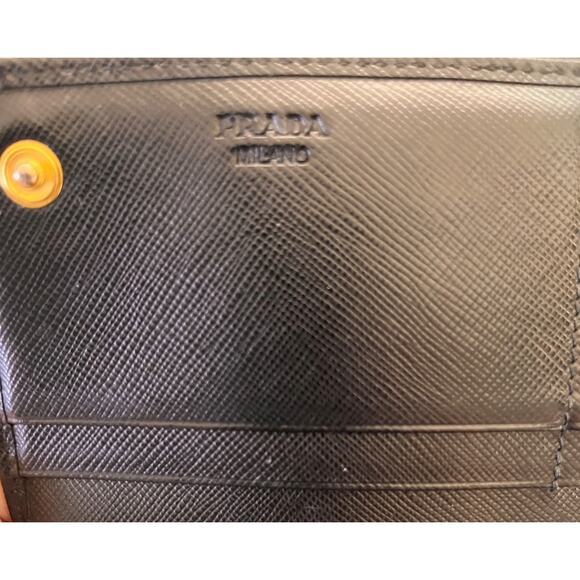 PRADA Black Saffiano Leather Continental Bow Wallet W/Authenticity Card and Box - Picture 9 of 16